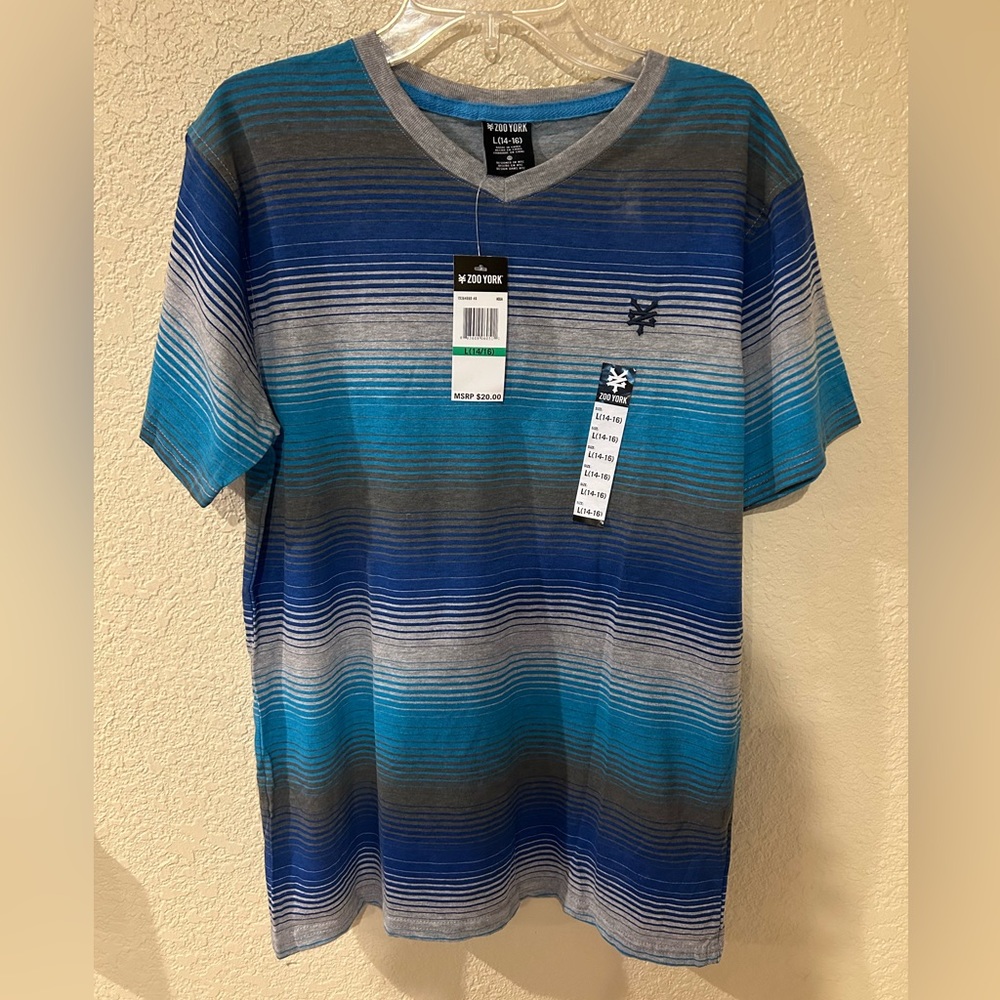 NWT - Zoo York Boys L (14-16) Striped V-Neck Tee